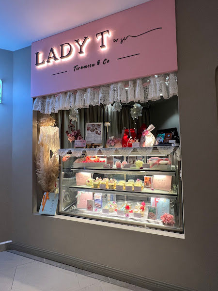 Wild Pink Fish - Oysters | Fusion | Bar