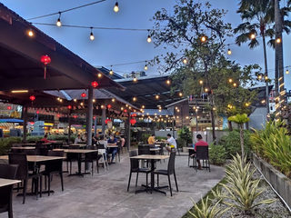 New World Park Food City 1