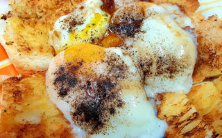 Hashumi Tareemi Roti Bakar Meletop (Rope Walk) 2