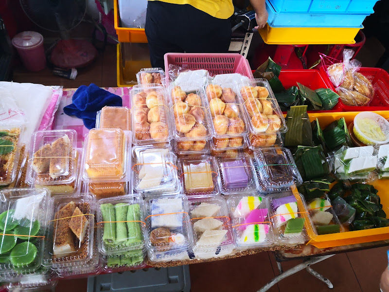 Chai Kuih/Nyonya Kuih 猪肠粉/娘惹糕点