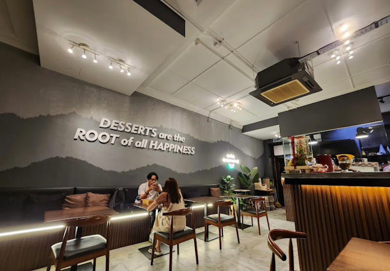 Roots Dessert Cafe