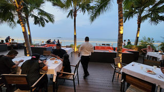 Elementos Tapas & Lounge 1