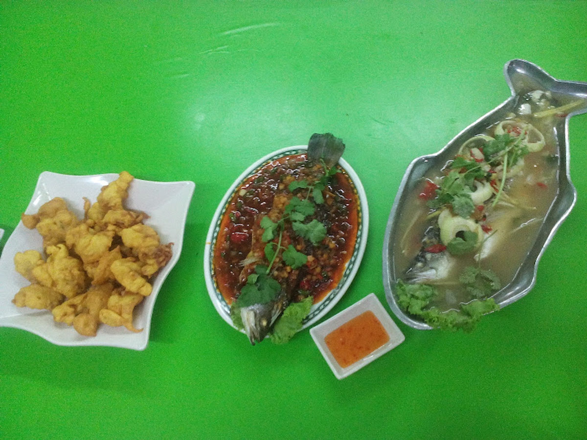 restoran tomyam cili api