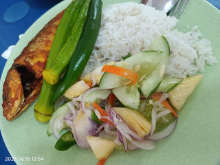 NASI DALCHA MAMI FATIMAH HASSAN 3