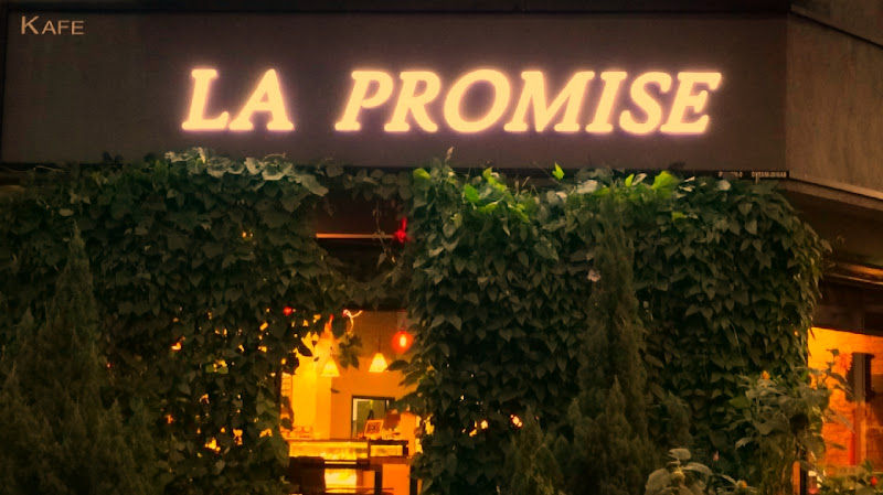 La Promise Bakery & Cafe