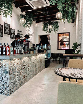 PINWHEEL RESTO CAFE 1