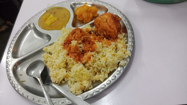 Sumethy Vege & Non-Vege Food