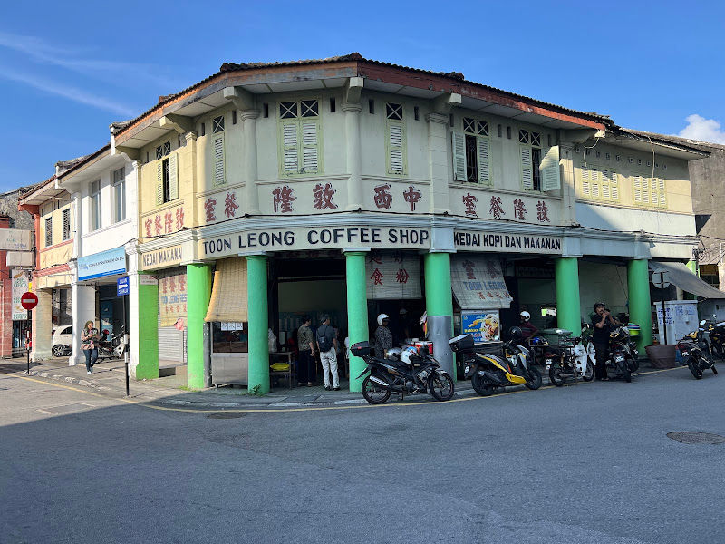 Aimi Lim Hokkien Mee