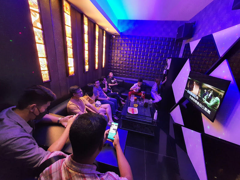 共渡好时光 GoodTime Family Karaoke Icon City