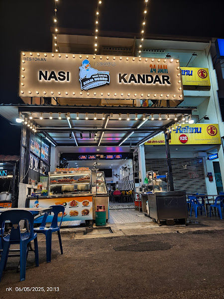 Liga Maju Nasi Dalca Ayam Negro