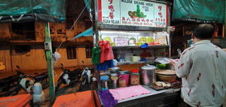 Lau Pheng Yu food court 1