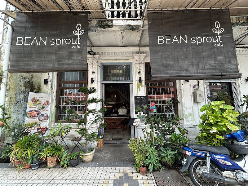 Bean Sprout Café