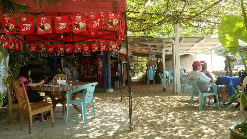 Miami Cafe Beachfront