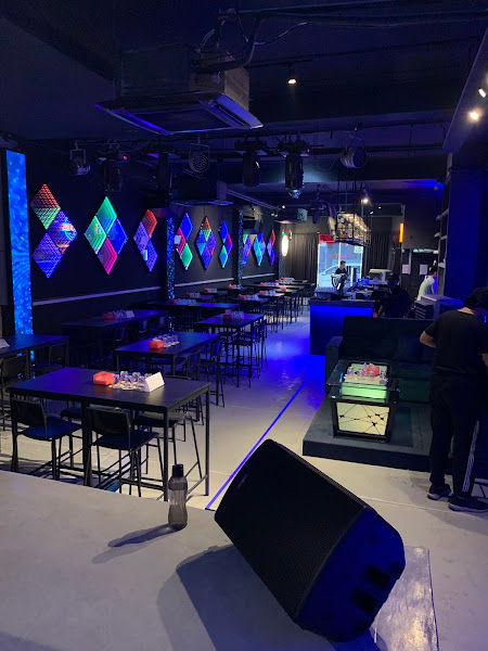 Stories Kitchen & Bar