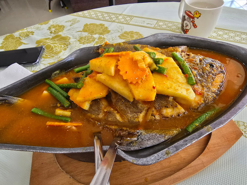 Chuan Sheng Seafood Restaurant