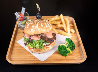 Yi Ke Shu Tanjung Bungah 2