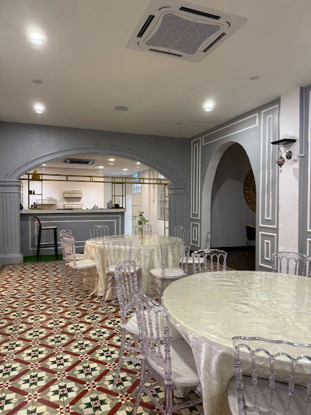 Oh Yeah Palace - Bamboo Briyani, Western & Banana Leaf Penang