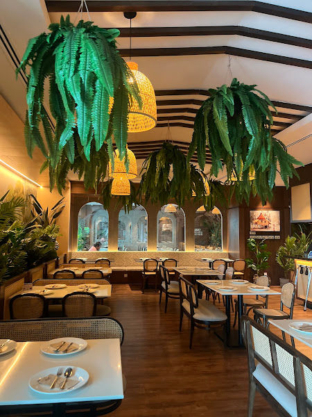 Cili Kampung, The Light Hotel