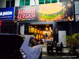 Fruit King Western Cafe Nibong 1