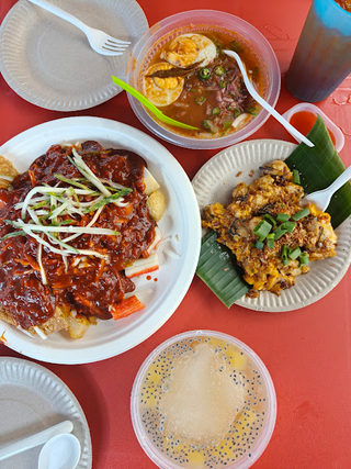 Penang Famous Fried Oyster Omelette 2