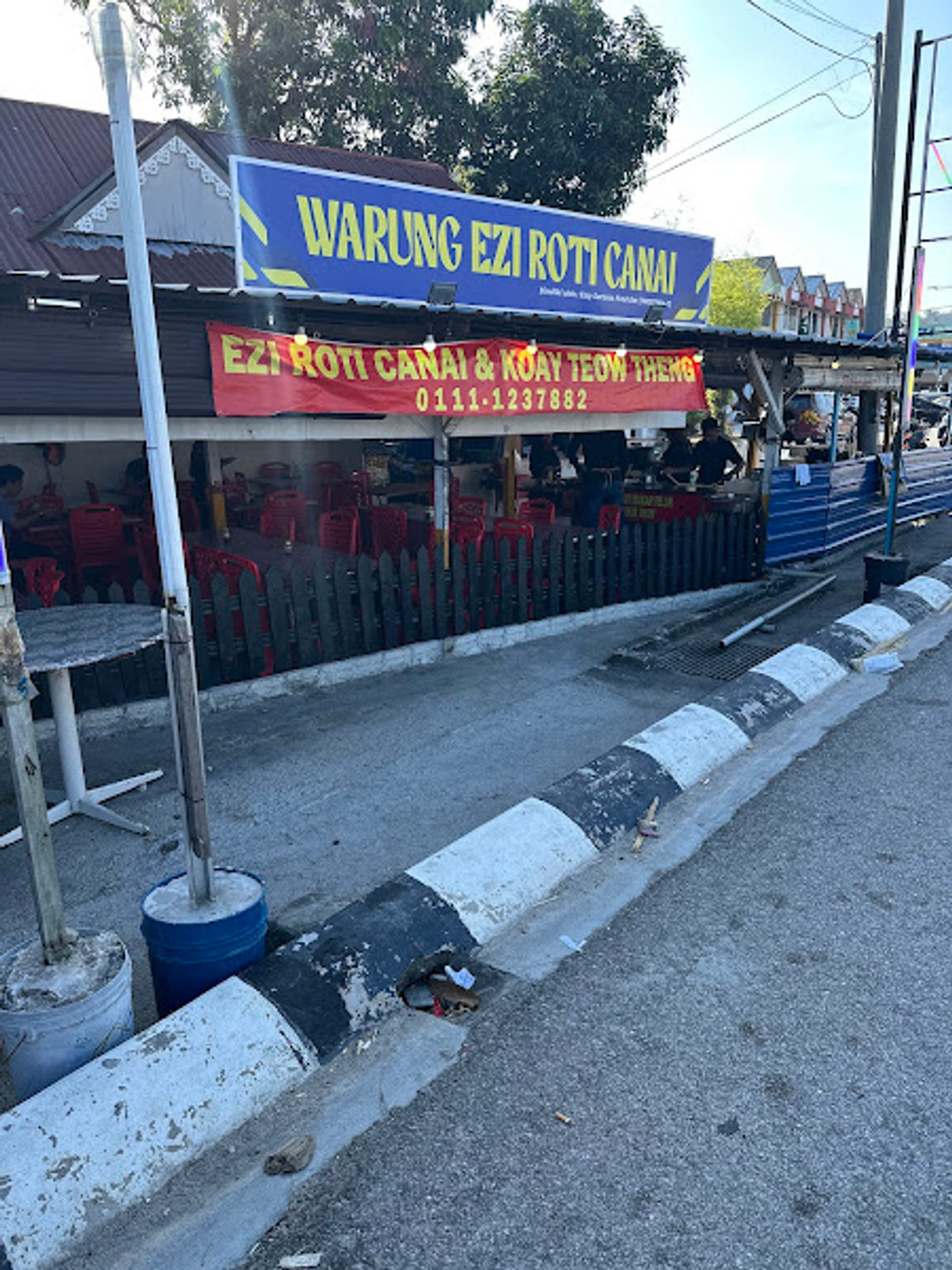 Warung Ezi Roti Canai