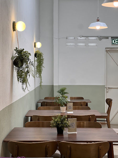 Unknown Café & Bistro Town Series