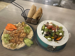 Taiba Shawerma Straits Quay 3