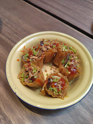 Nyonya Lah by Javu 2