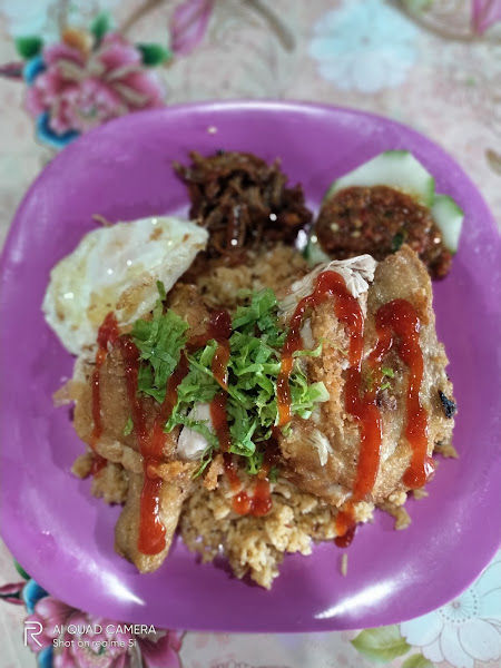 Adik Nasi Goreng Ayam Special