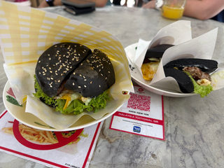 Bun Bros Enterprise 小橙堡 3