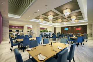 Roselle Coffee House (Lexis Suites Penang) 1