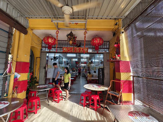 Lorong Selamat Char Koay Teow_小红帽 炒粿条 1