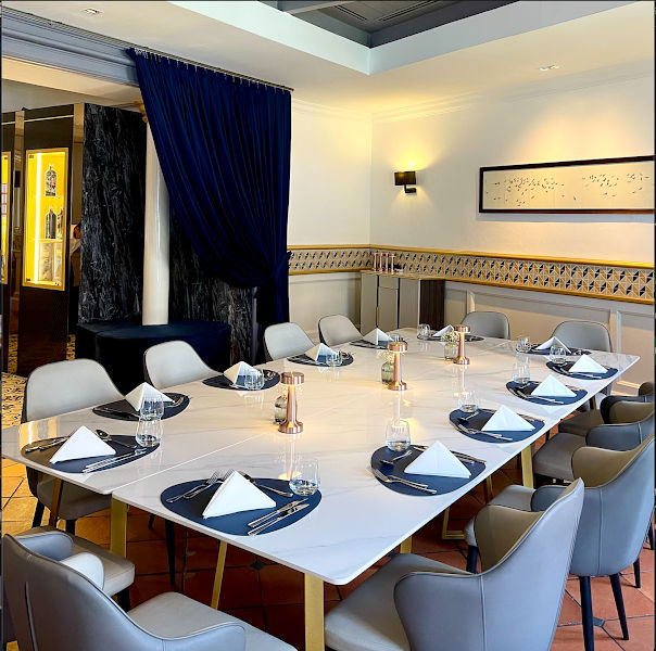 Bón Wine and Dine Bistro Café