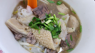 Wooi Beef Koay Teow Soup / Rice 2