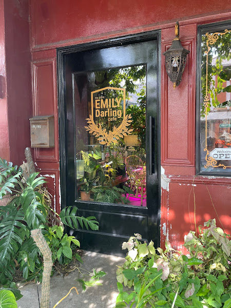 Emily Darling Cafe