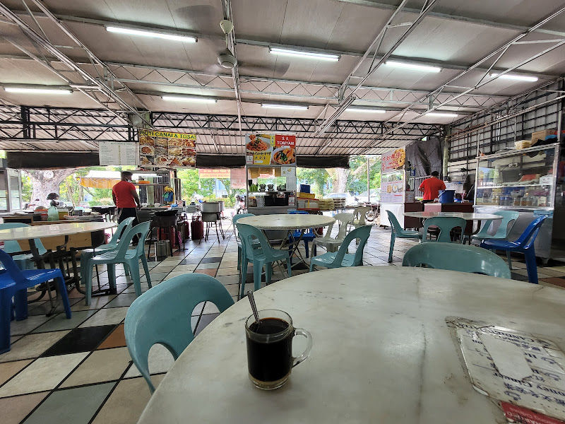 Awesome Char Koay Teow (齿留香炒粿条）
