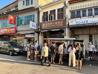 Kimberley Street Duck Kway Chap 3
