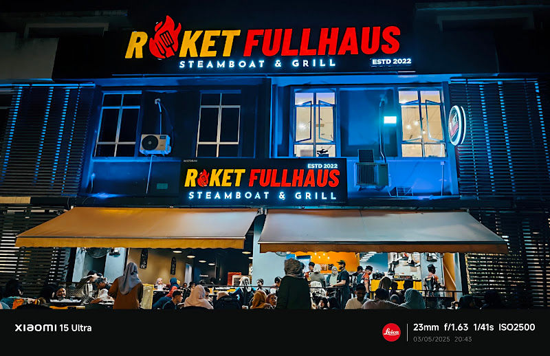 ROKET FULLHAUS STEAMBOAT & GRILL