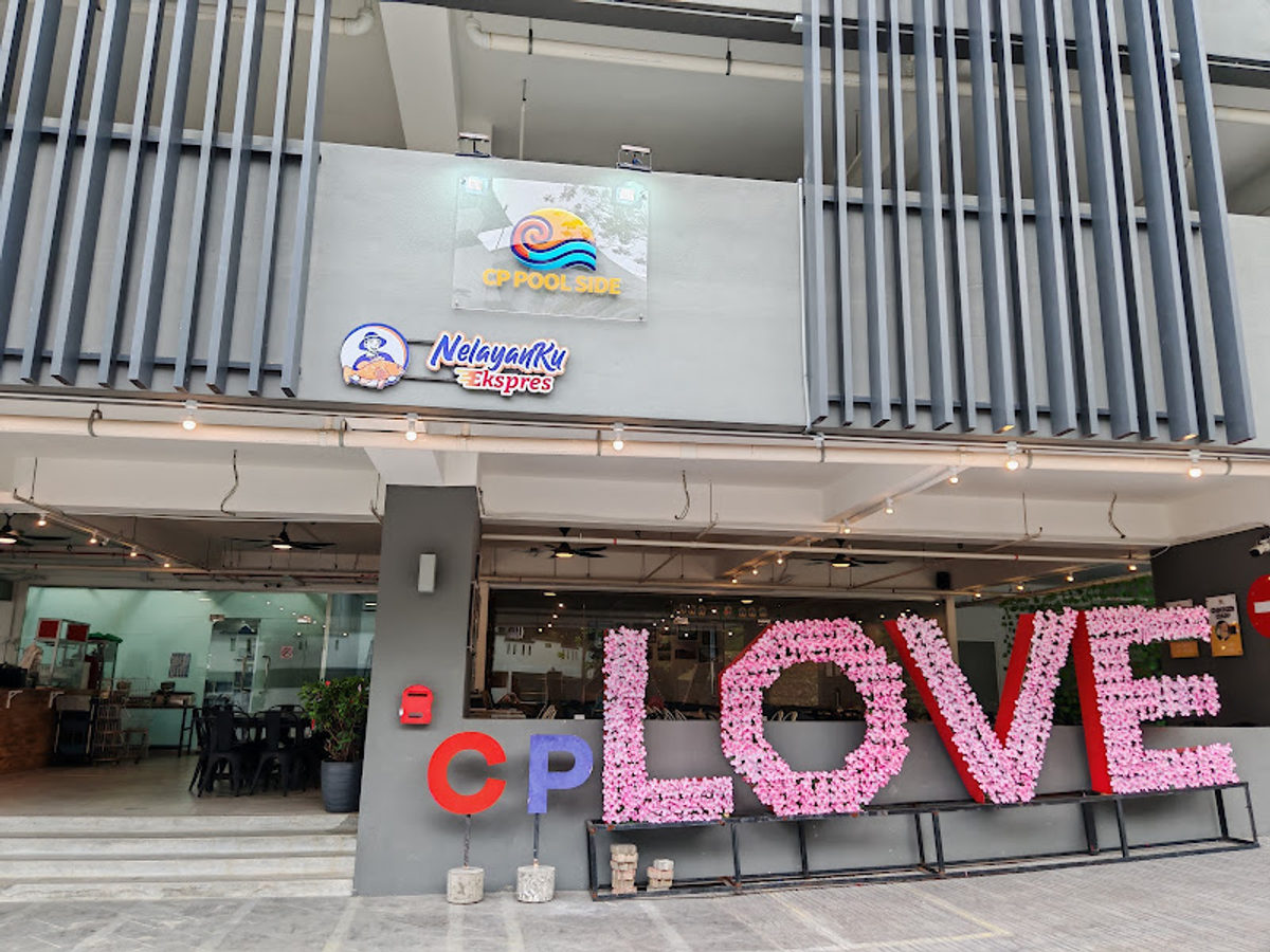 CP Poolside (Color Port)