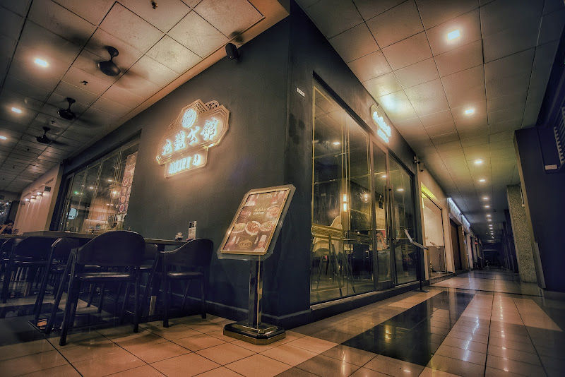 Mott 9 Restaurant | Bar | Penang