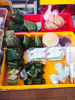 Chai Kuih/Nyonya Kuih 猪肠粉/娘惹糕点 3