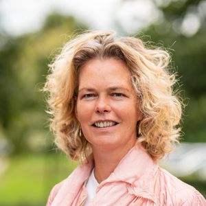Linda Daniels-van Saase