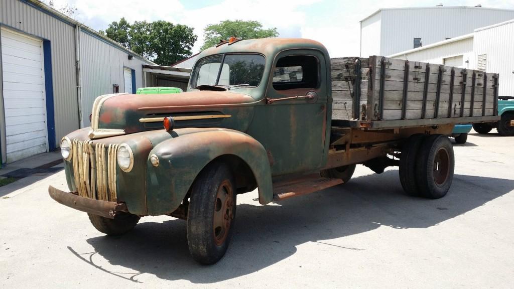 1946 Ford 1 1/2 Ton Grain truck @ Vintage trucks for sale