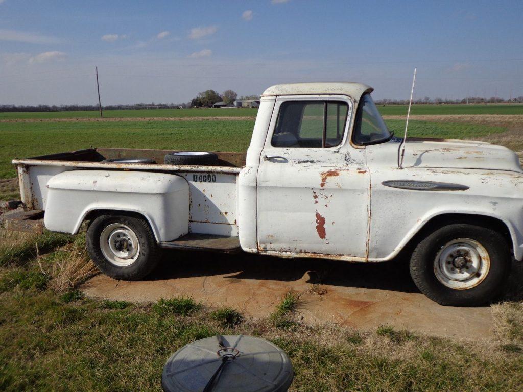 1957 Chevrolet Pickup in original condition, needs some work