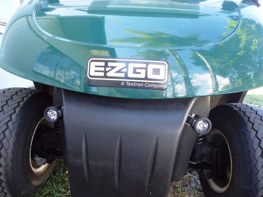 very good condition 2010 EZ GO RXV golf cart for sale