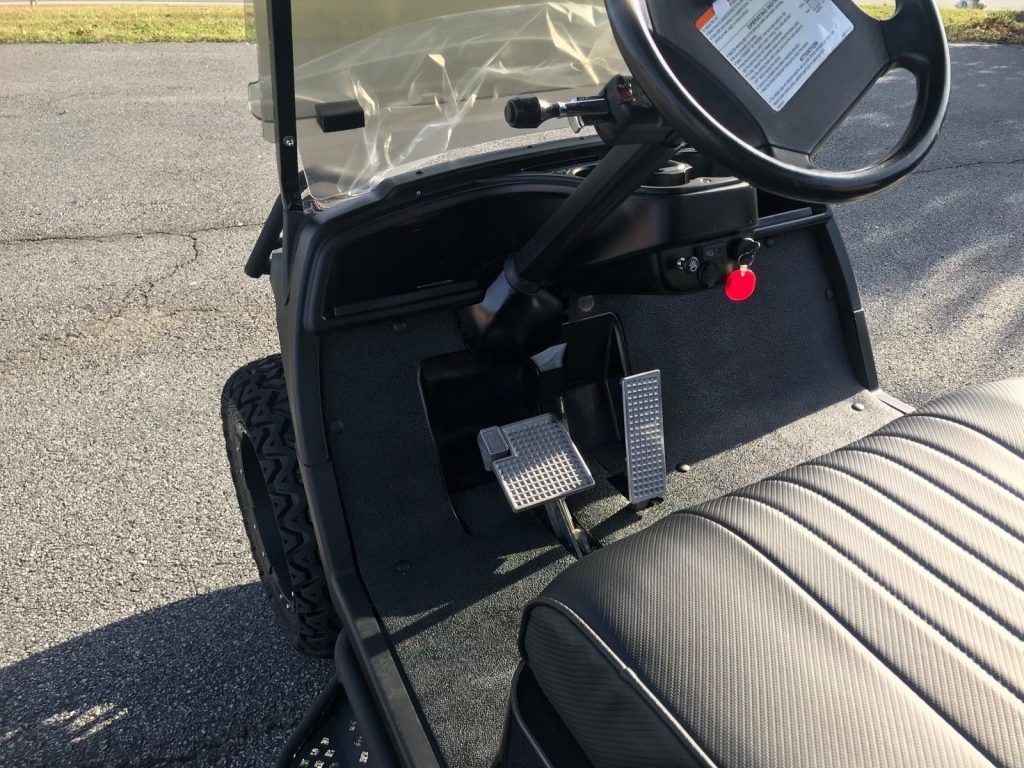 Fuel Injected 2014 Yamaha Drive Golf Cart