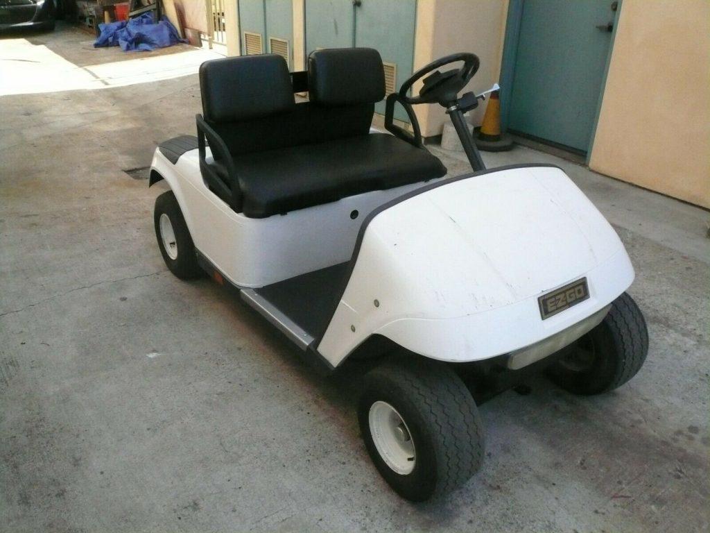 2002 EZGO golf cart [perfect working condition] Golf carts for sale