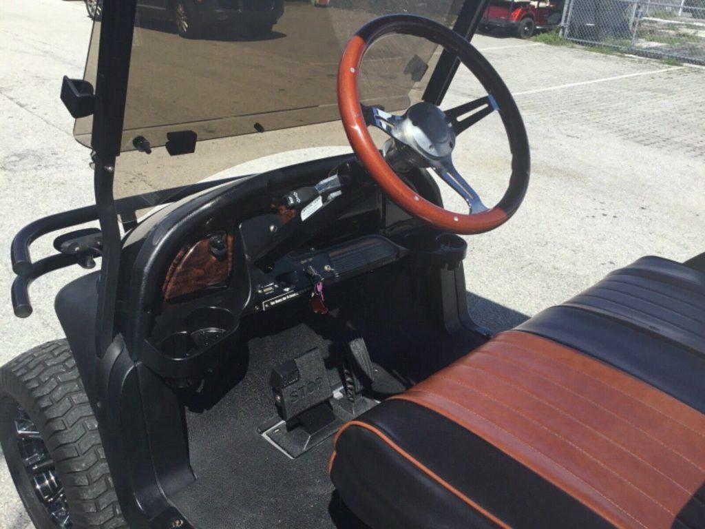 2011 Club Car Precedent 6 seat passenger golf cart [good shape]