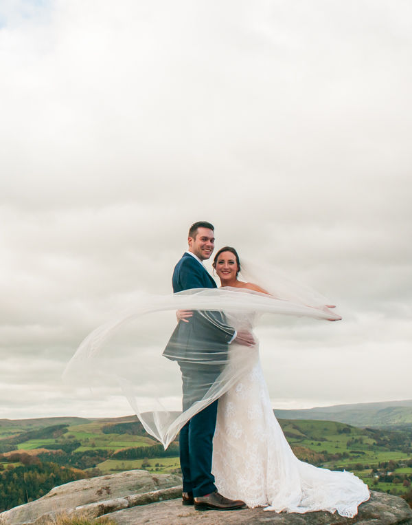 Bride veil throw on the rocks at Surprise View