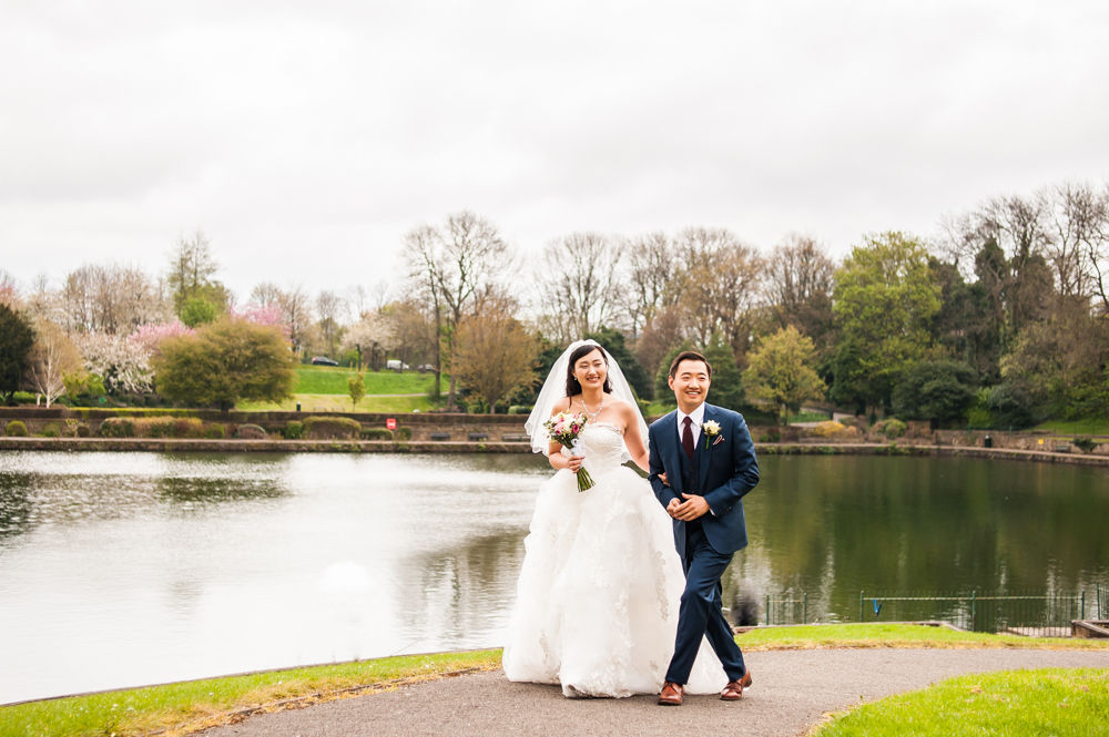 Crookes Valley park bride and groom walking, Sheffield wedding photographer, Chinese wedding